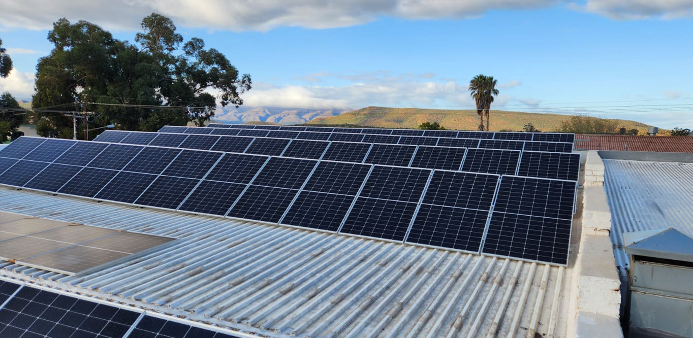 25.5kW Solar Panels, Inverters & Battery Installation